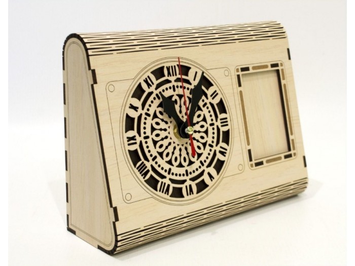 Saat ve Fotoğraflık Ahşap