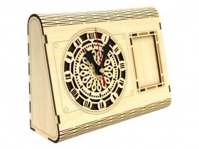 Saat ve Fotoğraflık Ahşap