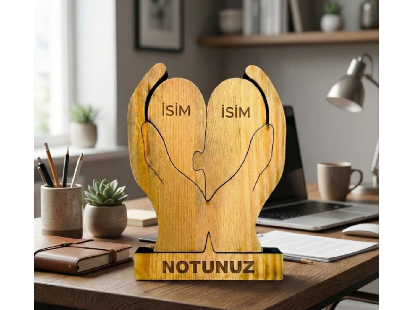 Kalpler Elimde Ahşap Puzzle